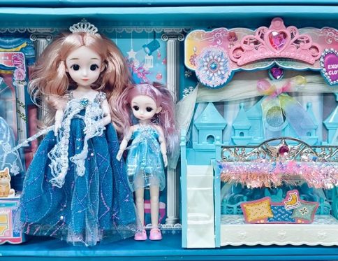 Tiara – Doll Set with Accessories