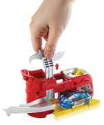 Hot Wheels Dine & Dash Playset, Action Car or Vehicles, 1 Car for Kids 4 Years Old & Older - Image 3