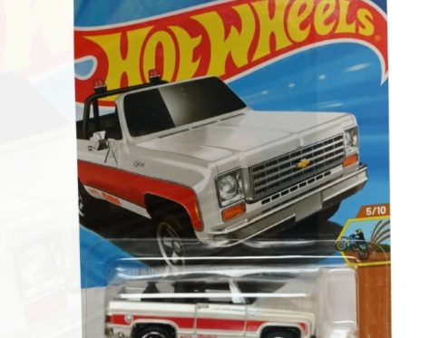 Hot Wheels 75 Chevy Blazer Custom HW Dirt Ages 3 and Up 115/250 (White)