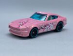 2025 Hot Wheels collectible cars online India by sams world - DATSUN 240Z HW ART CARS (Pink) - Image 3