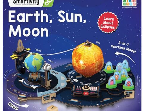 Smartivity Earth-Sun-Moon Space Toy for Kids 8 to 14 Years, Interactive DIY 3D Model Kit for Kids