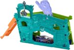 Hot Wheels Ghost Garage Playset, Action Car or Vehicles, 1 Car for Kids 4 Years Old & Older - Image 2