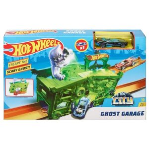 Hot Wheels Ghost Garage Playset, Action Car or Vehicles, 1 Car for Kids 4 Years Old & Older