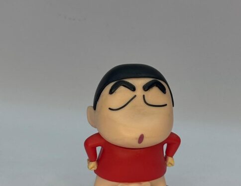 Mini Anime Figure . Shin Chan Elephant