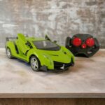 Simulated Model Supercars - Automatic Door Open-Close RC Car - Green - Image 2