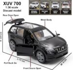 Mahindra XUV 700 1.36 Scale Die Cast - Image 7
